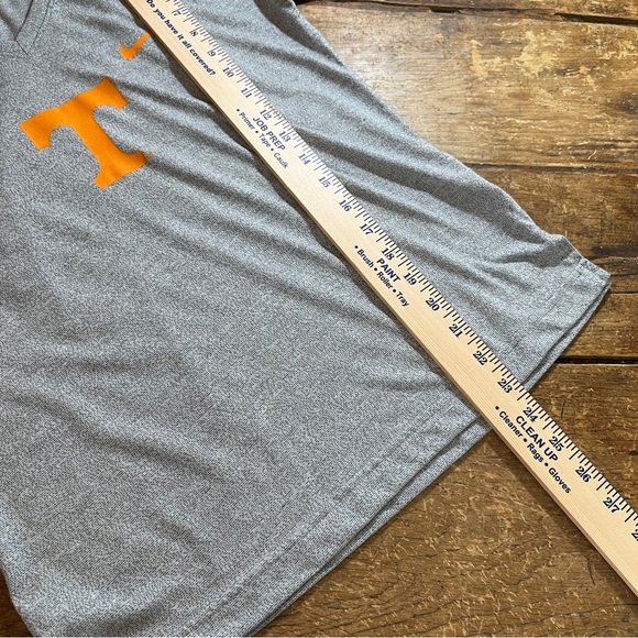 University of Tennessee Volunteers Vols Nike DRI FIT ladies short sleeve small - Picture 6 of 6